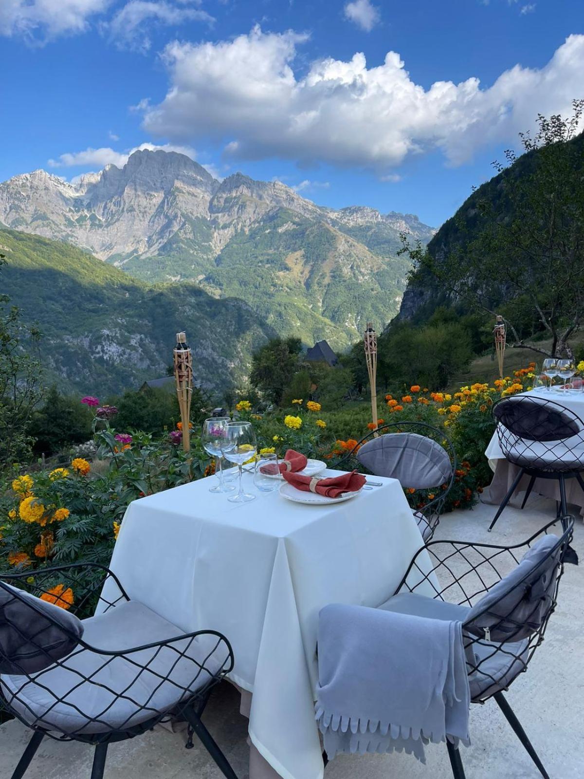 Vidis Chalet Boutique Hotel เธทธ์ ภายนอก รูปภาพ