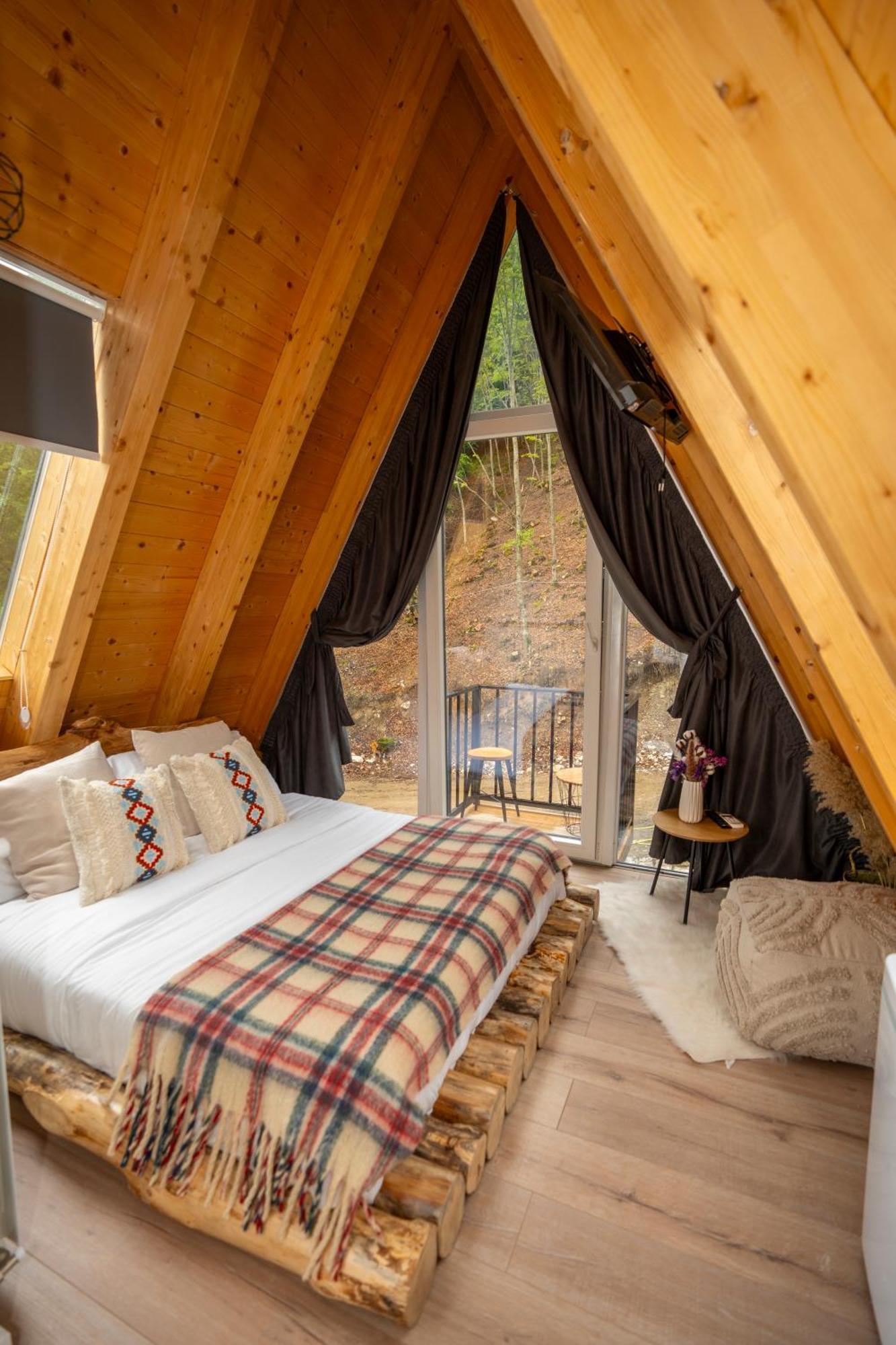 Vidis Chalet Boutique Hotel เธทธ์ ภายนอก รูปภาพ