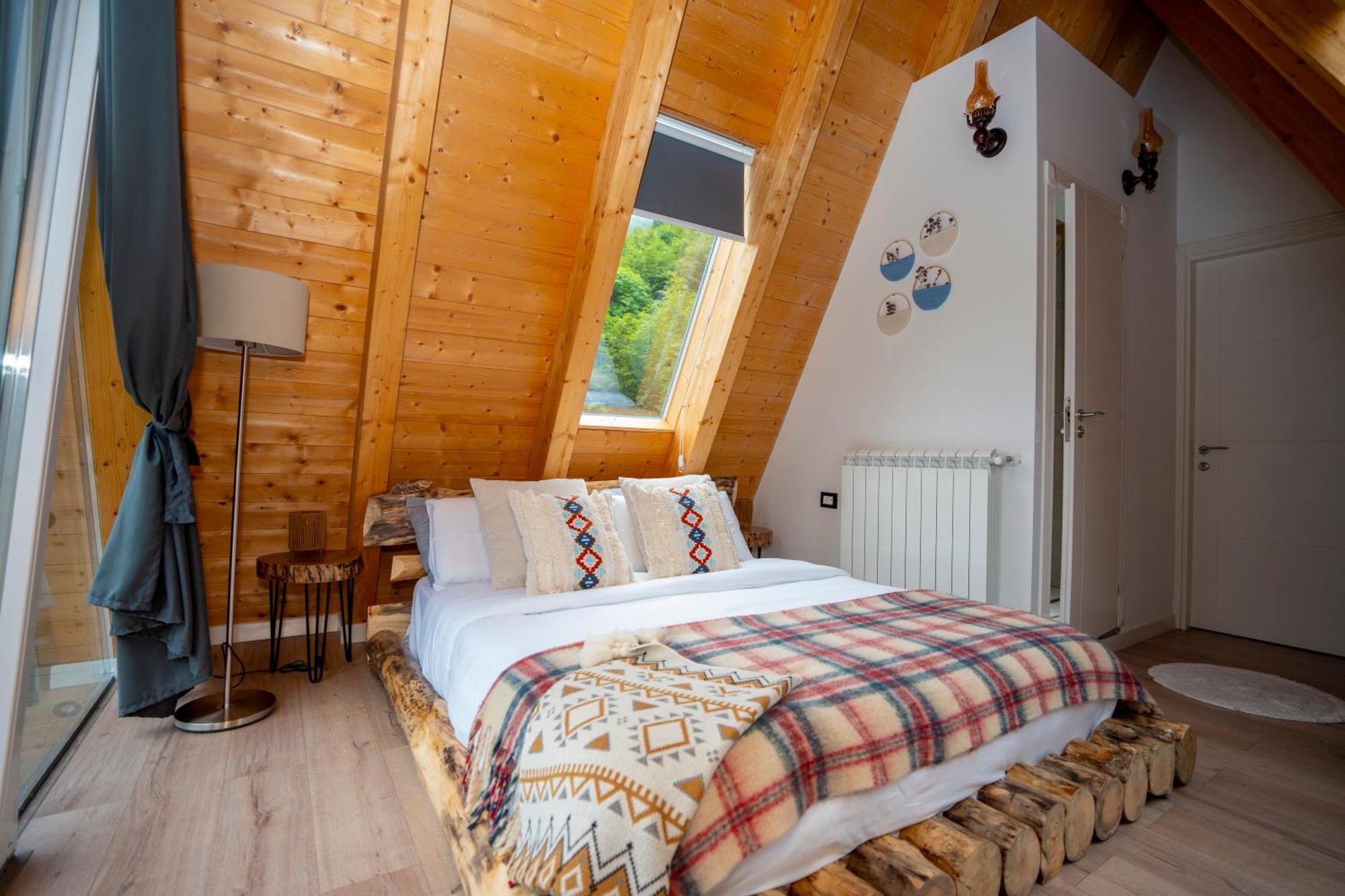 Vidis Chalet Boutique Hotel เธทธ์ ภายนอก รูปภาพ