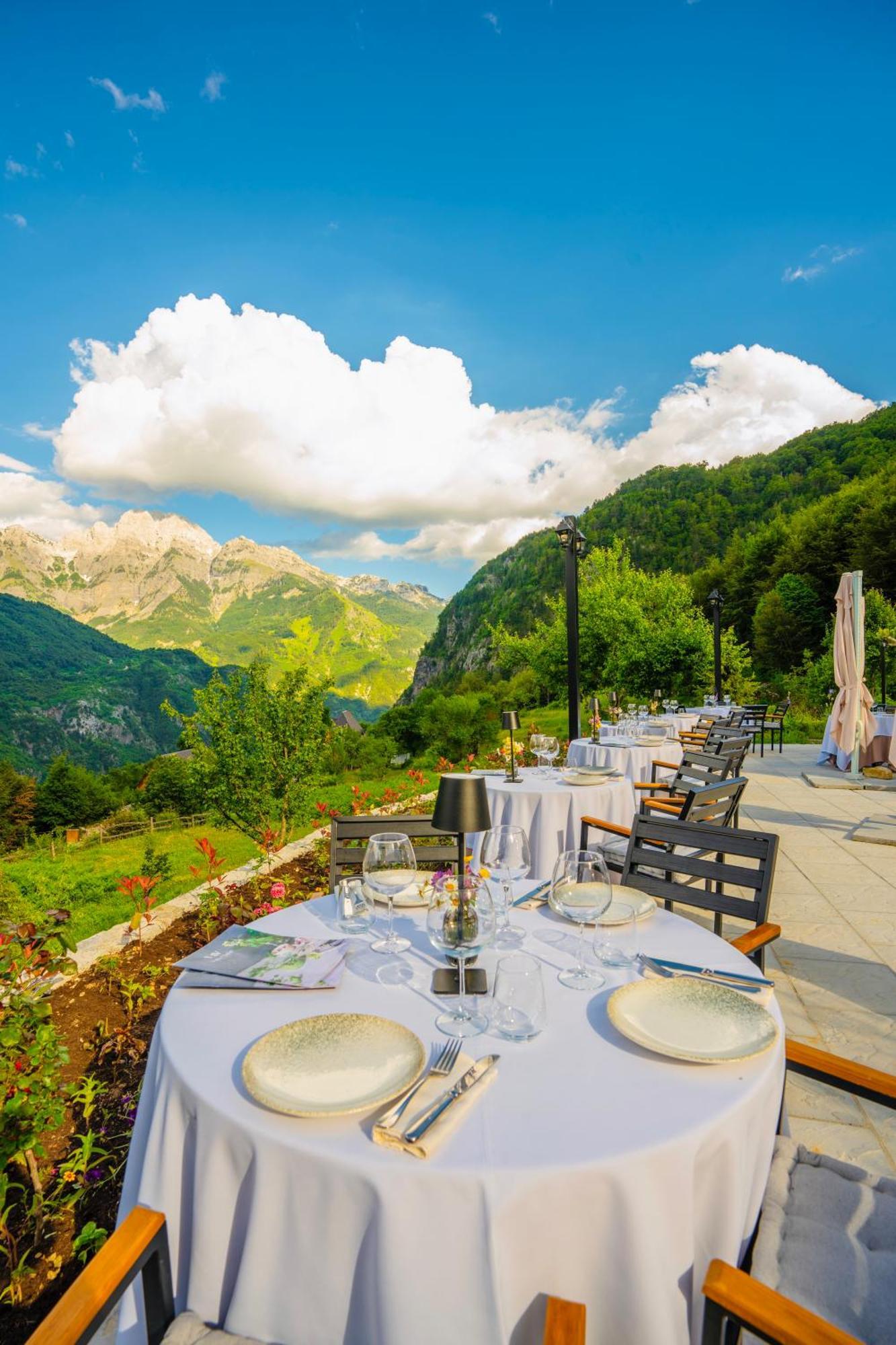 Vidis Chalet Boutique Hotel เธทธ์ ภายนอก รูปภาพ