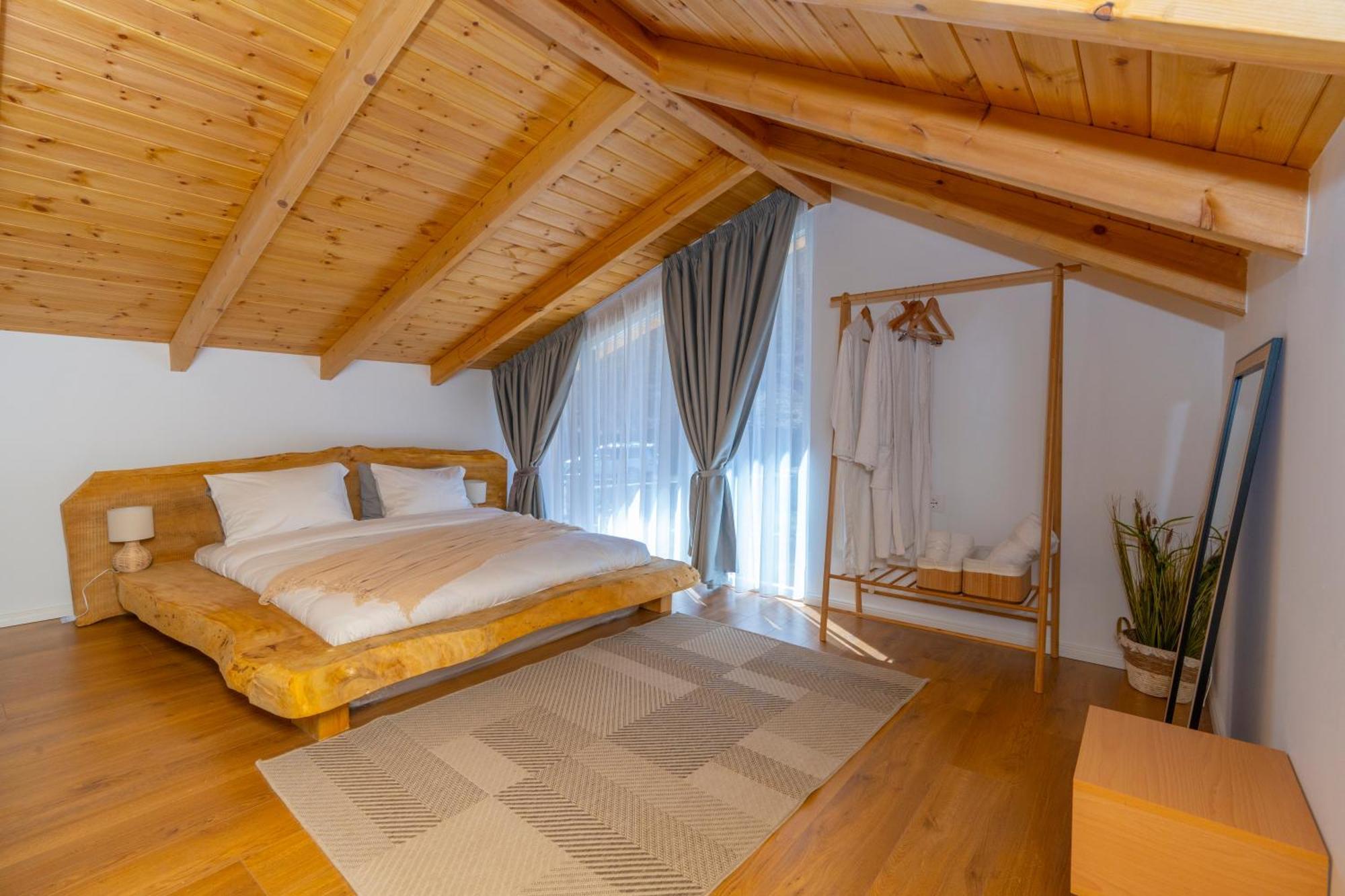Vidis Chalet Boutique Hotel เธทธ์ ภายนอก รูปภาพ