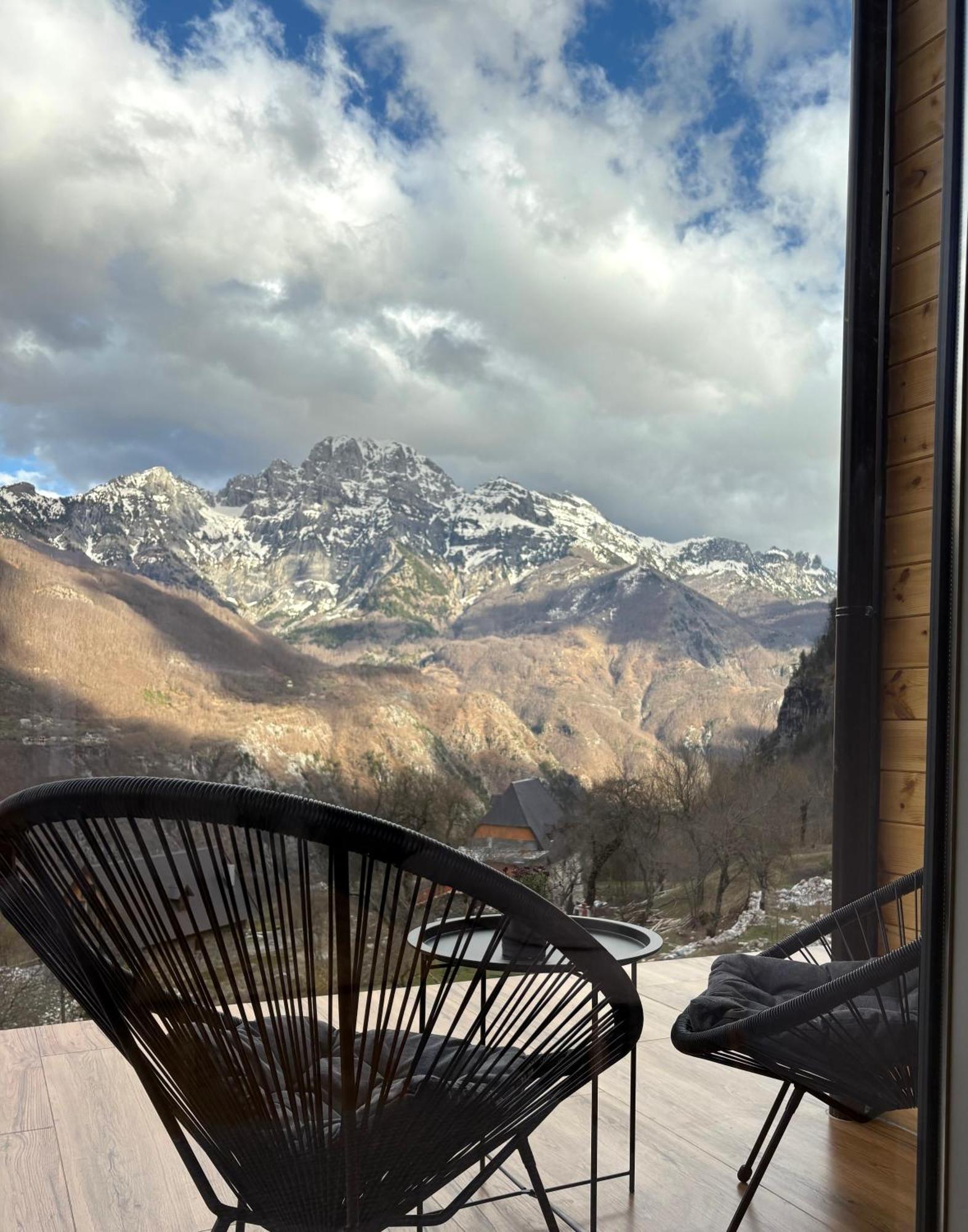 Vidis Chalet Boutique Hotel เธทธ์ ภายนอก รูปภาพ